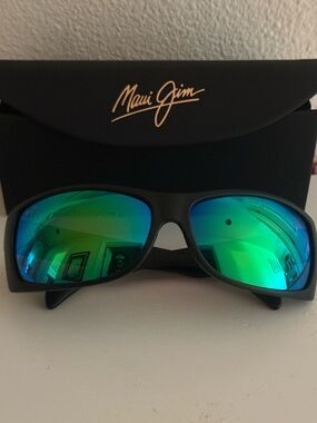Maui Jim Equator POLARIZED Sunglasses